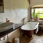 Guest house Bolara 60: The *